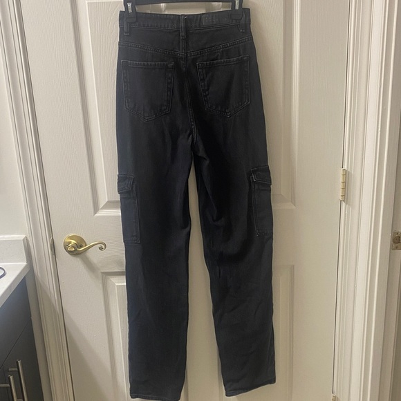PacSun Women's Black 90’s Boyfriend Cargo Jeans - Picture 3 of 6
